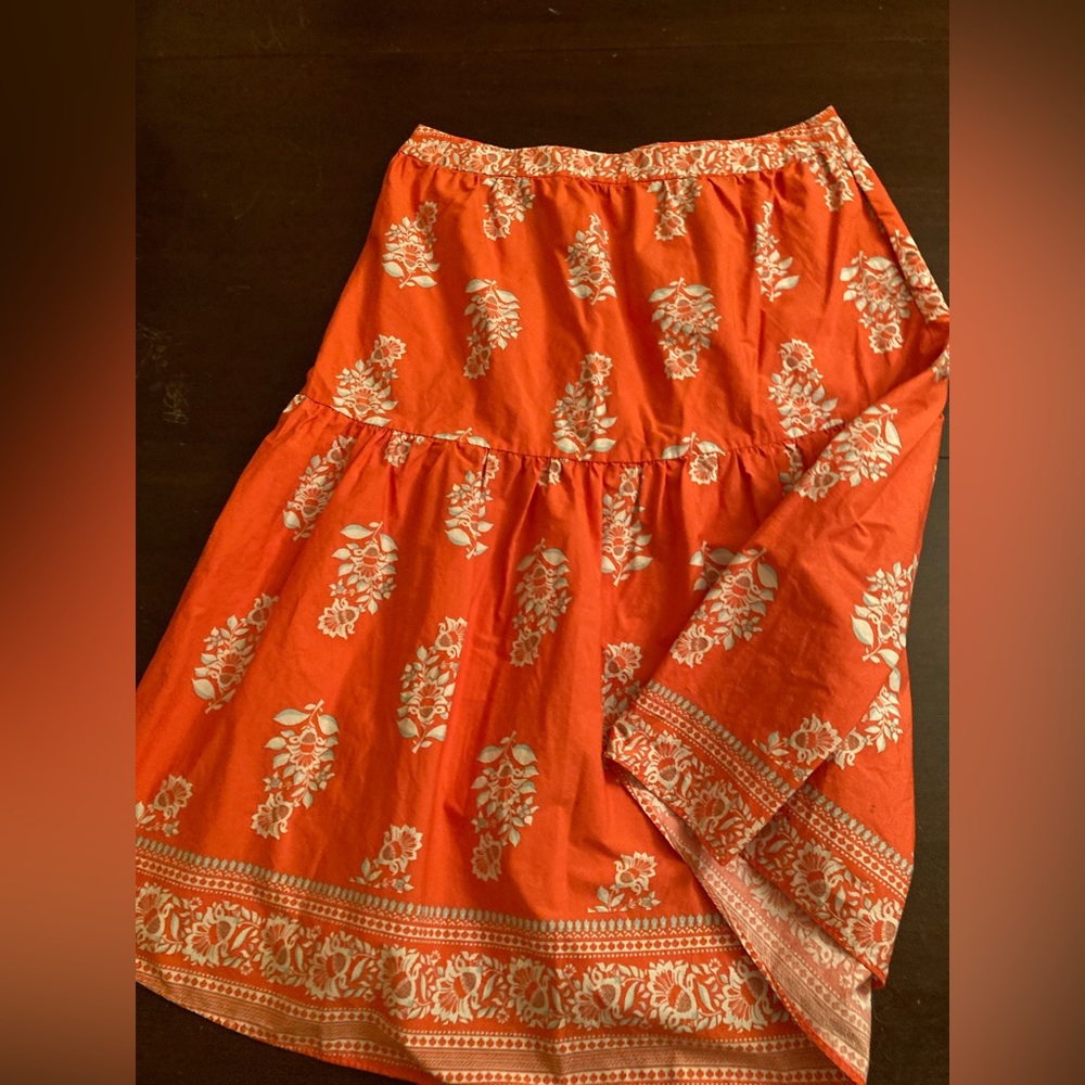 Sz 12 Ann Taylor factory floral tiered midi